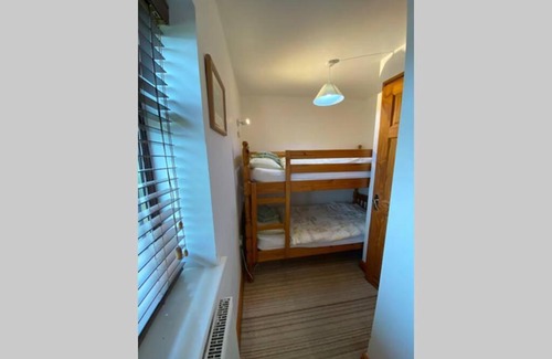 Holyhead House | Seagull Cottage