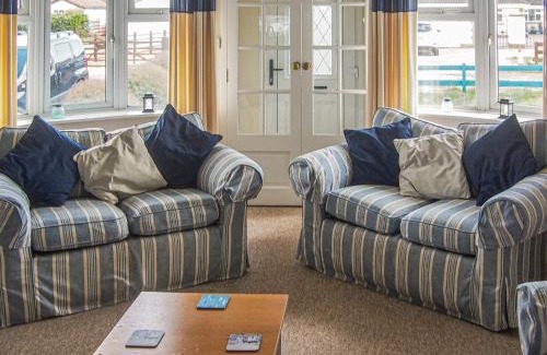 Pagham House | Seagull Cottage
