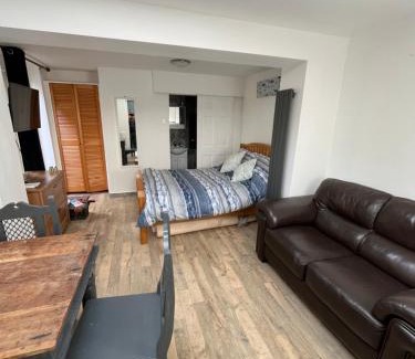 Felixstowe Apartment | Seagull studio