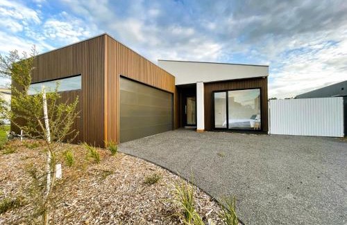 Inverloch House | Seahaven Inverloch