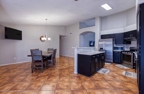 Glendale House | Seahawks Vs Cardinals Sept 25th/Westgate Vacation Rental/Walk to Stadium