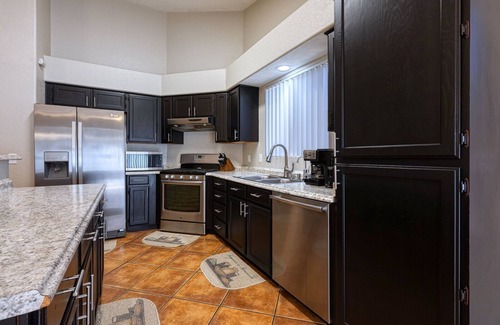 Glendale House | Seahawks Vs Cardinals Sept 25th/Westgate Vacation Rental/Walk to Stadium
