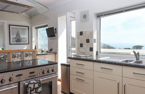 Downderry Cottage | SEAHAZE, pet friendly, country holiday cottage in Downderry