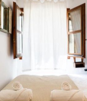 Tossa de Mar Apartment | SeaHomes Vacations - Centric Apt 100m Beach and PKG
