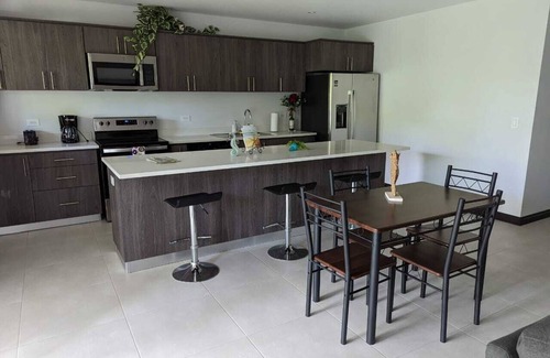 Barrio Los Faroles Condo | Seahorse Beach House 4 bedroom Ciudad Del Mar