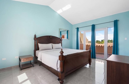 Humacao Condo | Seahorse Beach House with amazing rooftop balcony