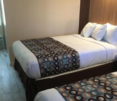 Wildwood Hotel | Seahorse Inn
