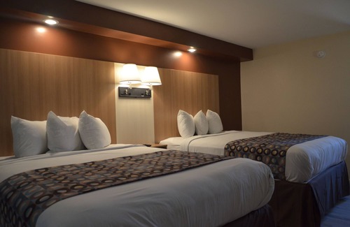 Wildwood Hotel | Seahorse Inn