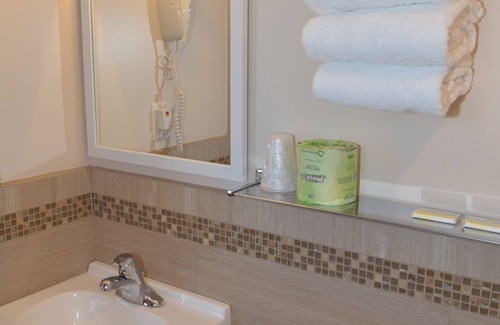 Wildwood Hotel | Seahorse Inn