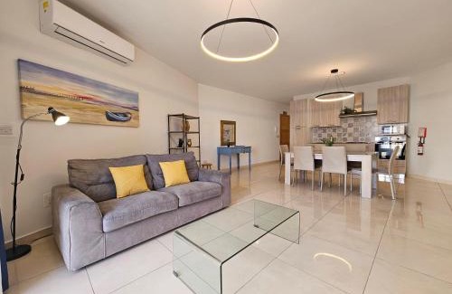 Bugibba Apartment | SeaLine
