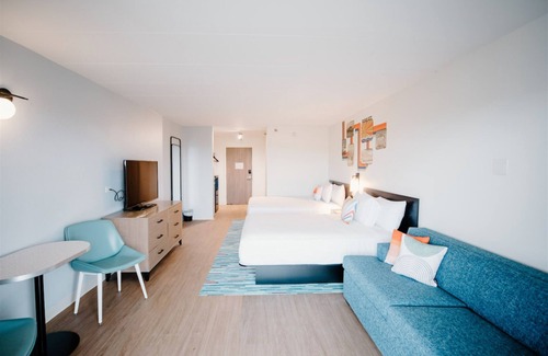 Midtown Ocean City Hotel | SeaLoft Oceanfront Hotel