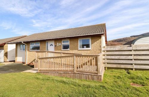 Fairbourne House | Sealyons