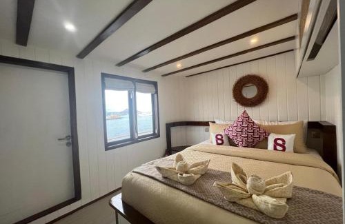 Komodo House | SeAngel Homestay