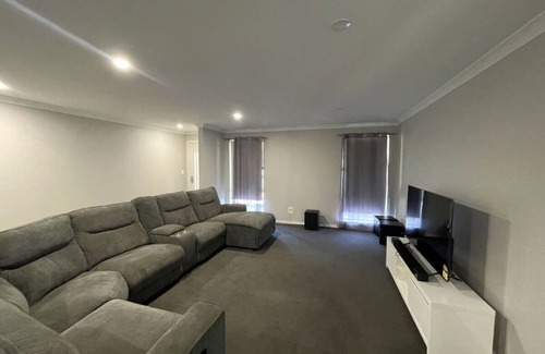 Esperance House | Seanna Retreat Esperance