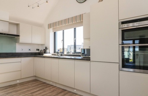Westleigh House | Seaquel