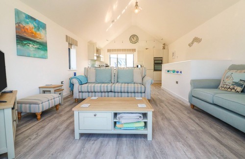 Westleigh House | Seaquel