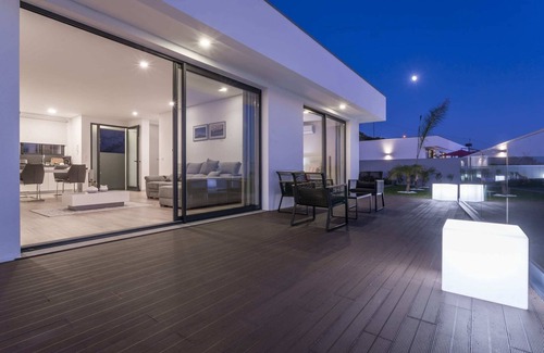 Arco da Calheta House | Searenity Vacations Home I by An Island Apart