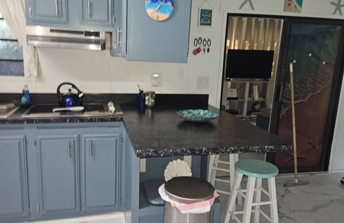 Nettles Island House | Seas the Day cottage by the sea