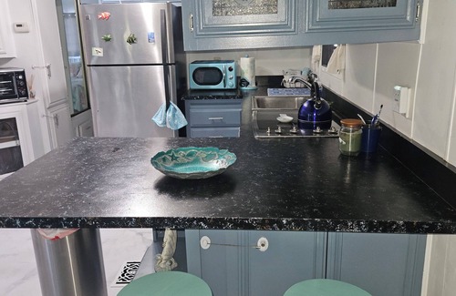 Nettles Island House | Seas the Day cottage by the sea