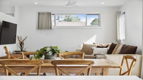 Sawtell House | Seas the Day - Modern Townhouse in Sawtell Village