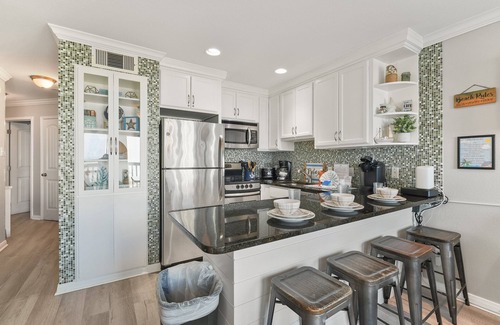 Galveston Condo | Seascape 1215 Studio Bedroom Condo by RedAwning