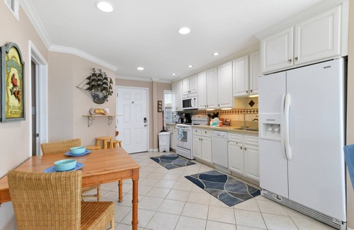 Galveston Condo | Seascape 1311 2 Bedroom Condo by RedAwning