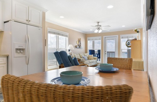 Galveston Condo | Seascape 1311 2 Bedroom Condo by RedAwning