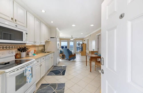 Galveston Apartment | Seascape 1311 in Galveston