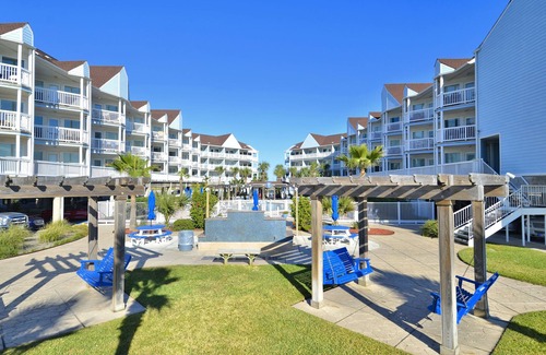 Galveston Condo | Seascape 1322 2 Bedroom Condo by RedAwning