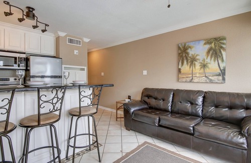 Galveston Condo | Seascape 2105 1 Bedroom Condo by RedAwning