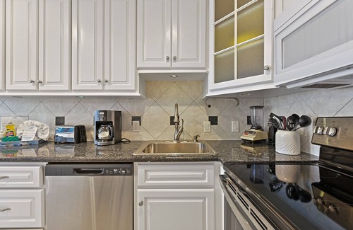 Galveston Condo | Seascape 2211 2 Bedroom Condo by RedAwning