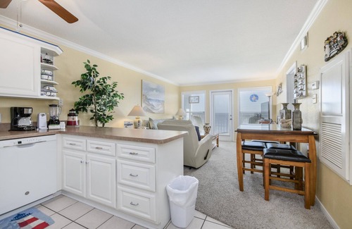 Galveston Condo | Seascape 2212 2 Bedroom Condo by RedAwning