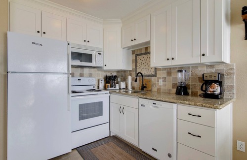 Galveston House | Seascape 2318 1 Bedroom Apts by RedAwning