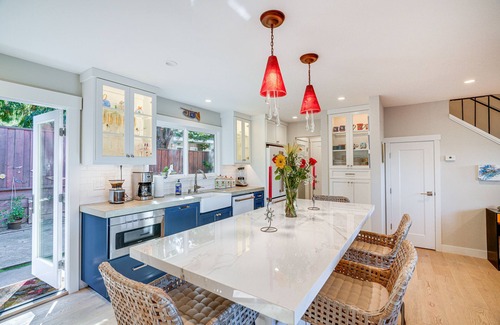 Rio del Mar House | Seascape Aptos Retreat w/Bocce Ball Court!