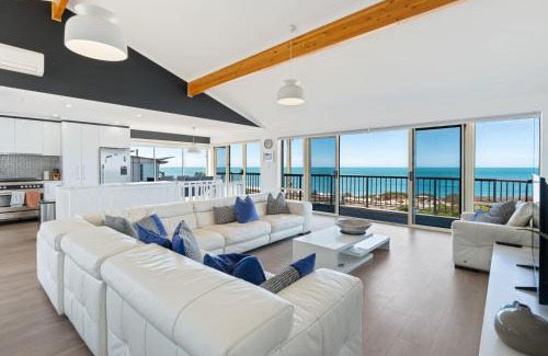 Port Elliot House | Seascape at Boomer 2 Ocean Rd Port Elliot - No Linen Included