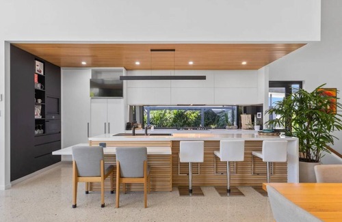 Casuarina House | Seascape Casuarina- Meters to Casuarina Beach