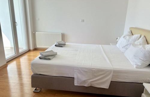Pjescana Uvala Apartment | SeaScape Deluxe Residence