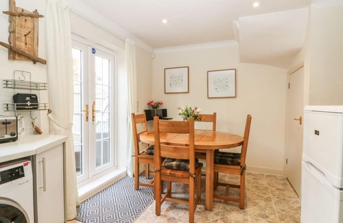 Bexhill-on-Sea Cottage | SEASCAPE, family friendly, country holiday cottage in Bexhill-On-Sea