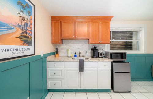 Chic's Beach Apartment | Seascape Studio Suite