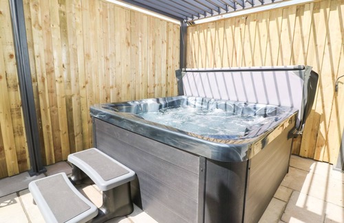 Muston Cottage | Seascape Villa