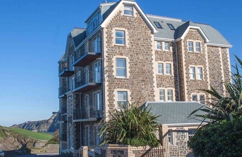 Hele Cottage | Seascapes