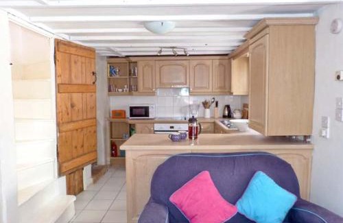 Deal House | Seashell Cottage