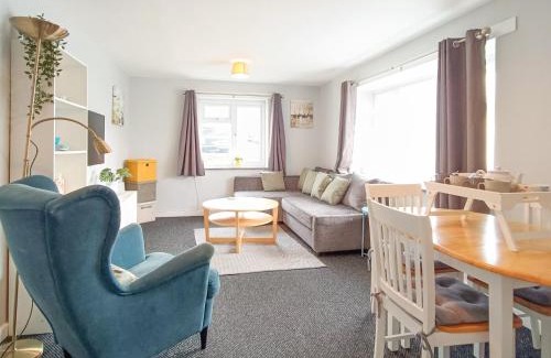 Cemaes Bay House | Seashell Cove