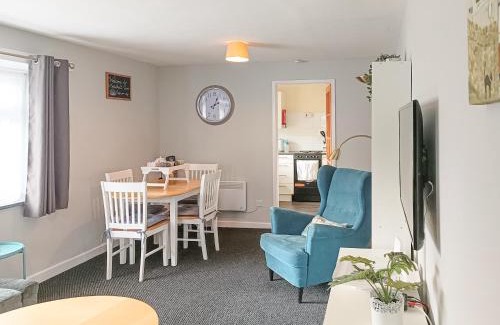 Cemaes Bay House | Seashell Cove