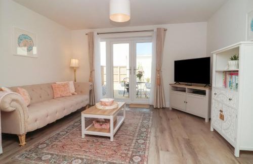 Westleigh House | Seashell Sands