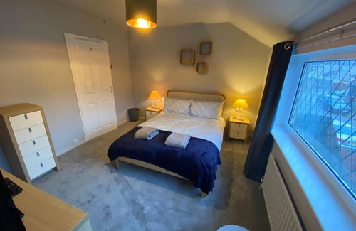 Cleethorpes House | Seaside 2 bed Townhouse, near Cleethorpes station
