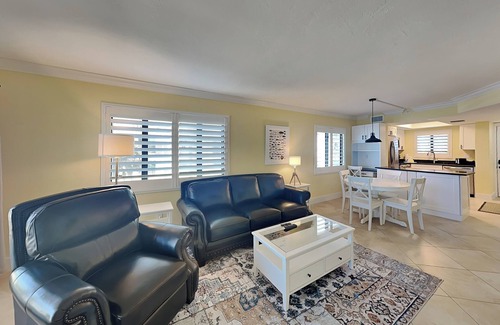 Mid Island Condo | Seaside 210 | Renovated Beachfront Corner Condo w/Gulf Views + Pool Access