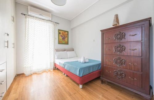 Varkiza Apartment | Seaside 2BR apartment in Varkiza 2mins walk from beach