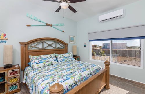 Laguna Shores House | Seaside Adventure at Laguna Shores - Beautiful Custom Beach Home