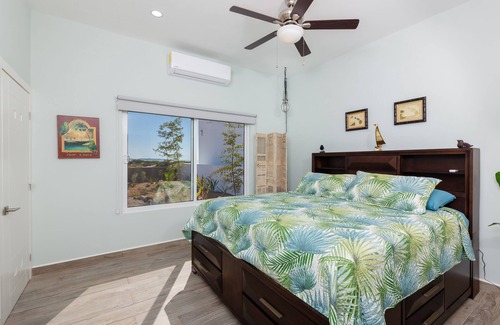 Laguna Shores House | Seaside Adventure at Laguna Shores - Beautiful Custom Beach Home